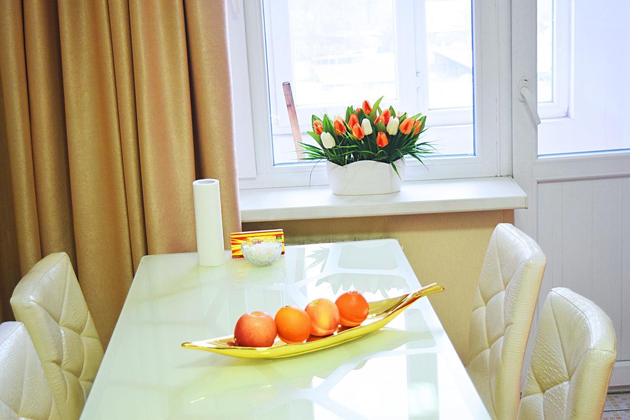 Cozyart Apartment ビシュケク エクステリア 写真